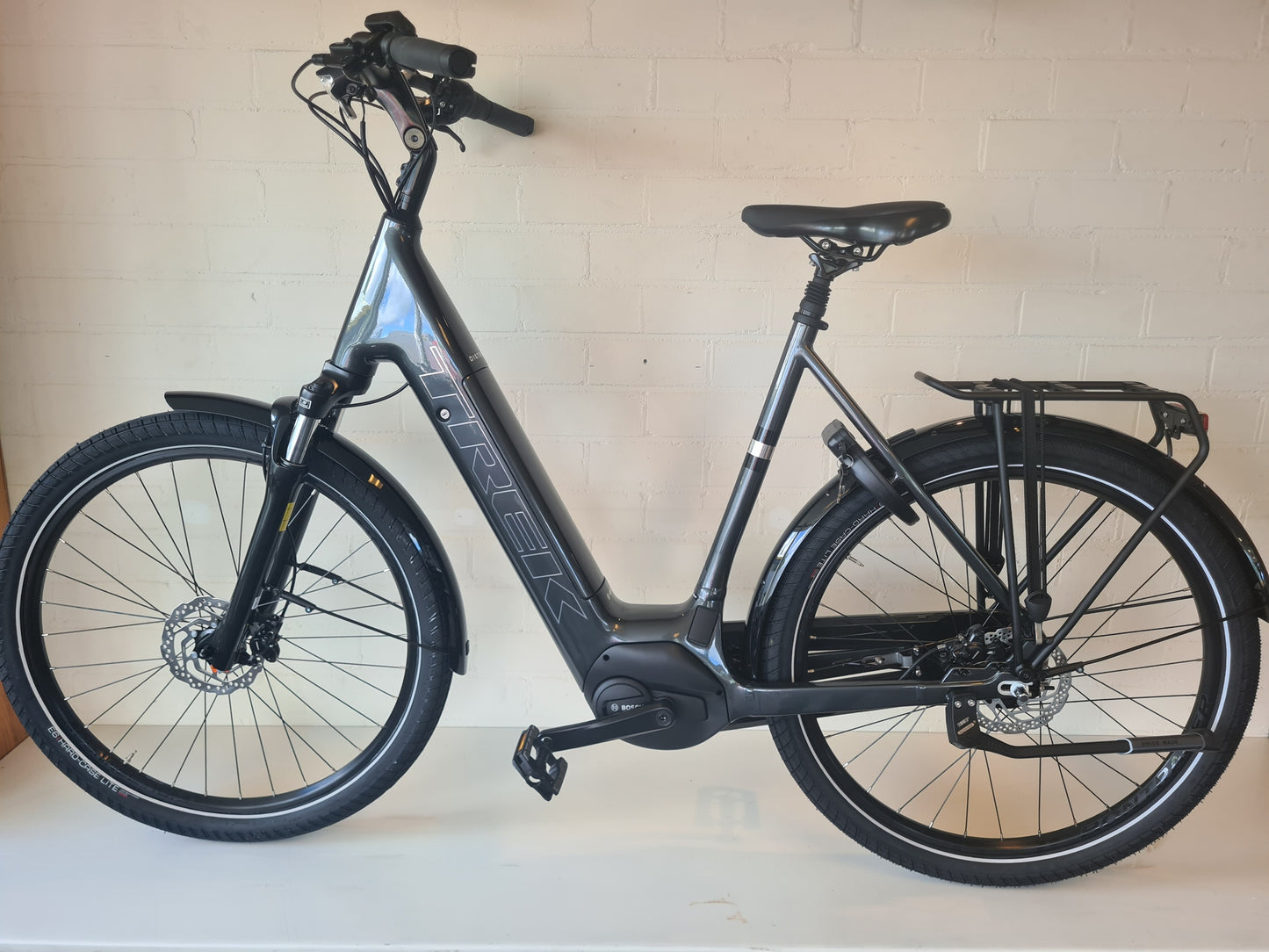TREK District+ 3 XL