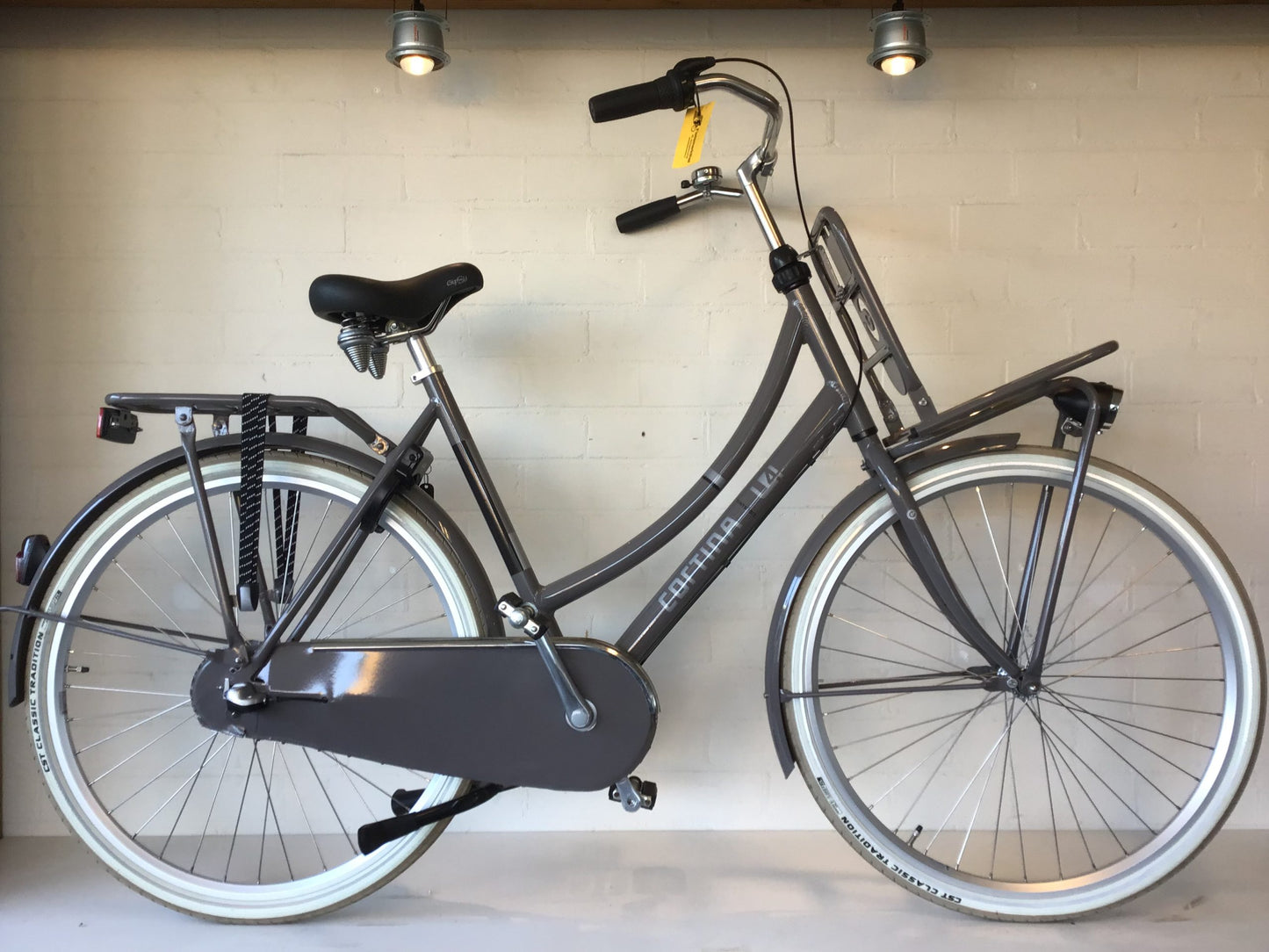 Cortina U4 28″